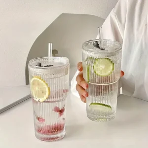 20.2oz Stripe Drinking Glass with Lid and Straw